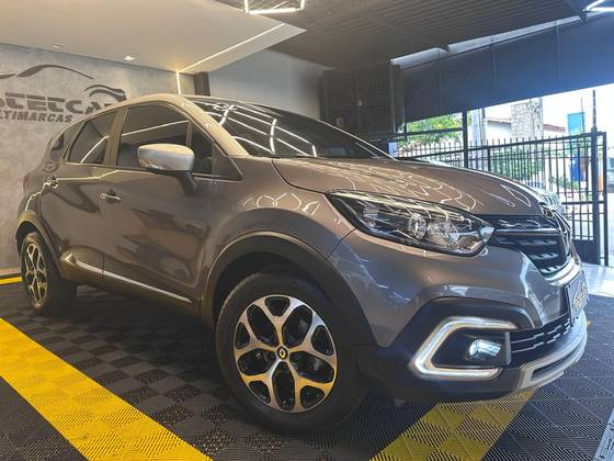 RENAULT CAPTUR 1.3 TCE FLEX INTENSE X-TRONIC RENAULT CAPTUR 1.3 TCE FLEX INTENSE X-TRONIC